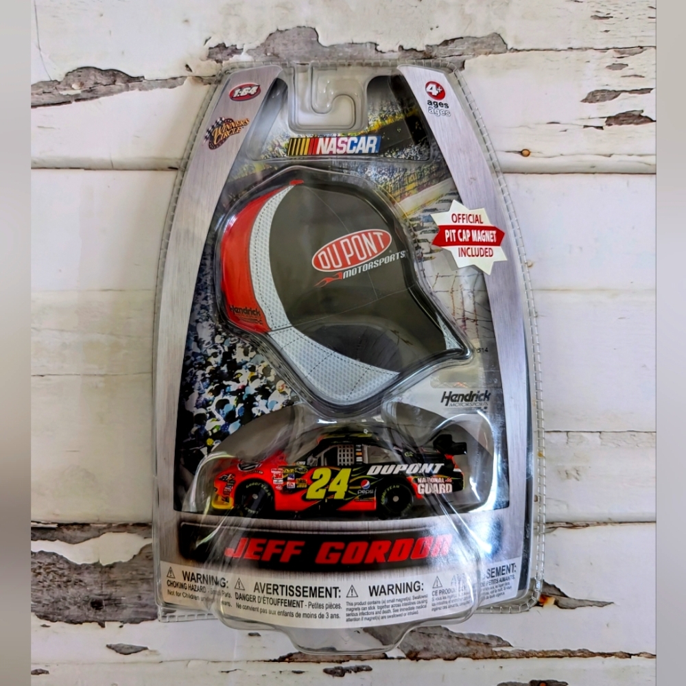 Jeff Gordon ~ Diecast ~ New